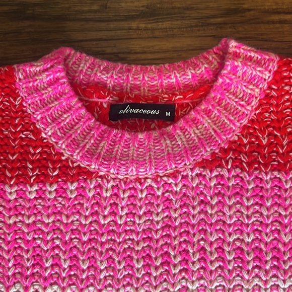 Cropped oversized sweater - Picture 2 of 3